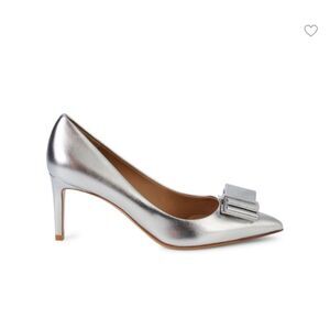 Salvador’s Feragamo Zeri Metallic Leather Pumps SilverBow 6.5 - great condition